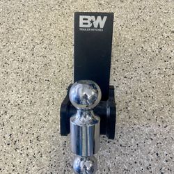 B&W Trailer Hitch