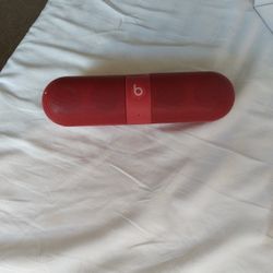 Beats Pill SPEAKER Good CONDITION 