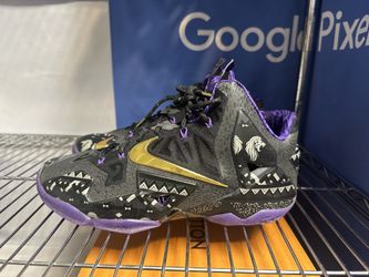 Nike LeBron XI - BHM