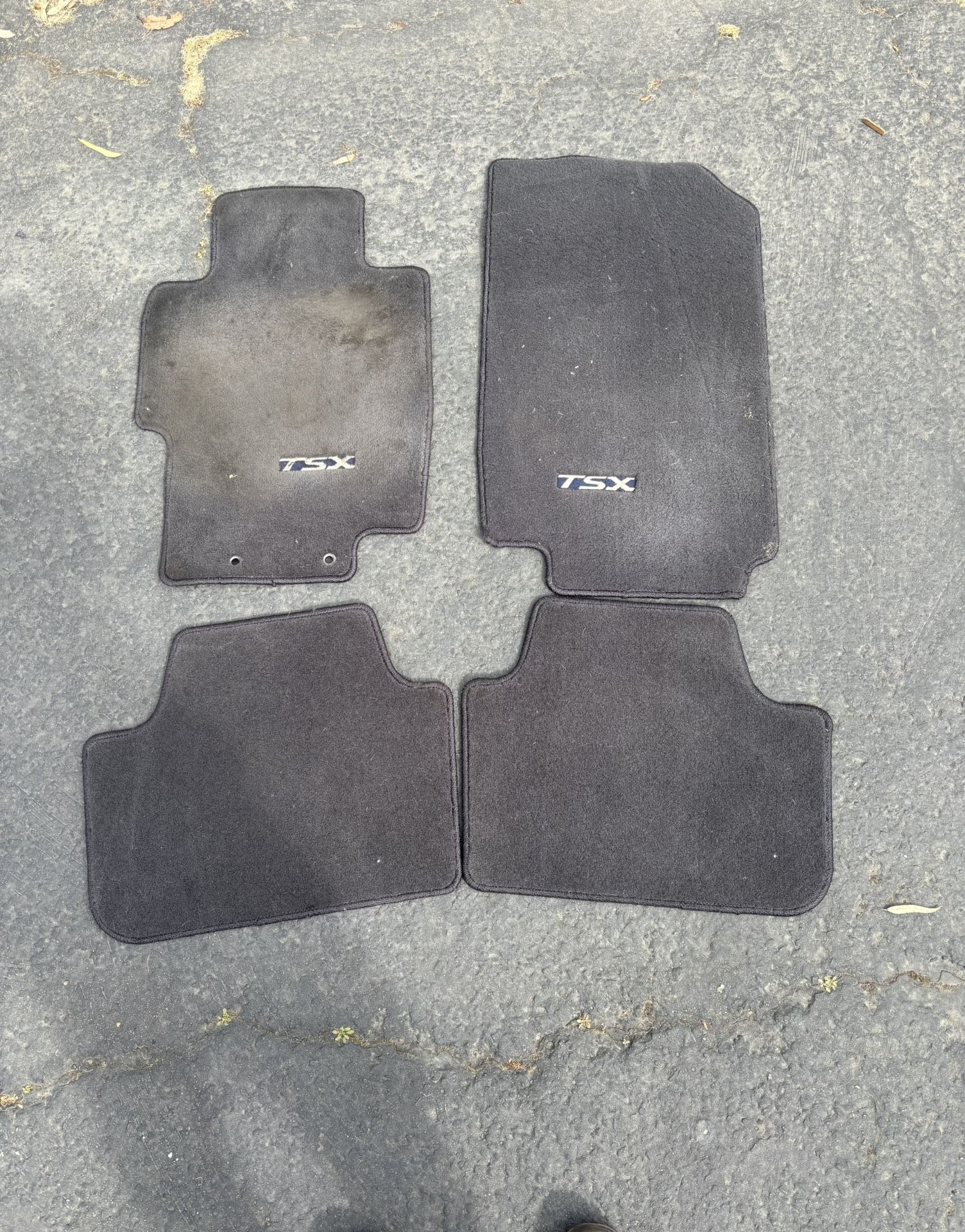 2004 - 2008 TSX Floor Mat Set