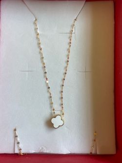 18k gold VCA necklace