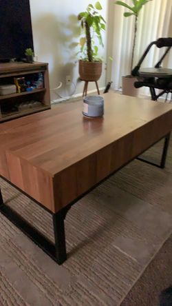 Coffee table ( can extend )