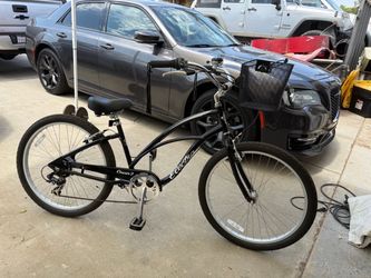 Electra beach cruiser 7 speed in excellent shape