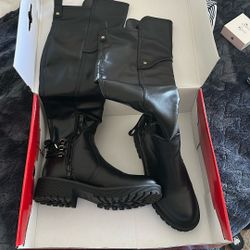 Guess Boots Size 7.5W