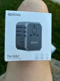 Epicka World Travel Adapter