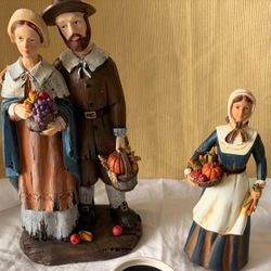 Harvest Pilgrim Couple with Harvest Pilgrim Girl Decor