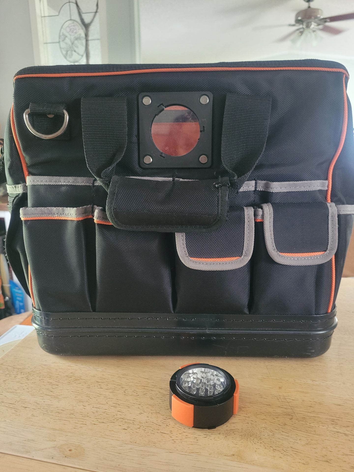 Klein Tool Bag w/shoulder strap (gently used)