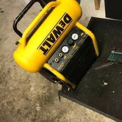 DeWalt 