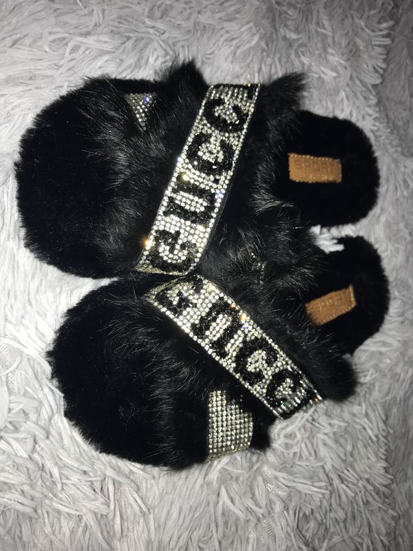 “Gucci” fur slide/ slippers size 7 for Sale in Houston, TX - OfferUp
