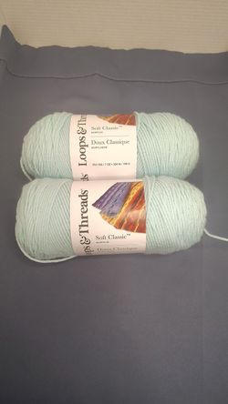 Loops & Threads Soft Classic Yarn SPA VS151 Lot 2 708 Yards Acrylic Light Blue