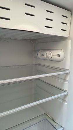 Magic chef mini fridge