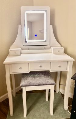 White Teen Vanity Table Set with LED Mirror and Stool
