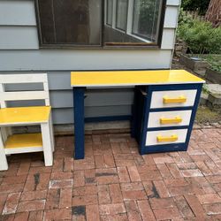 Free Kids Desk