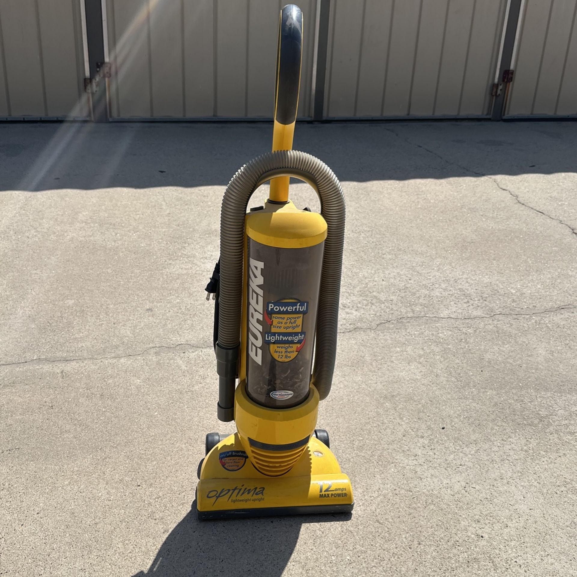 Eureka Optima vacuum 