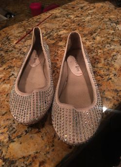 Steve Madden Crystal ballet flats