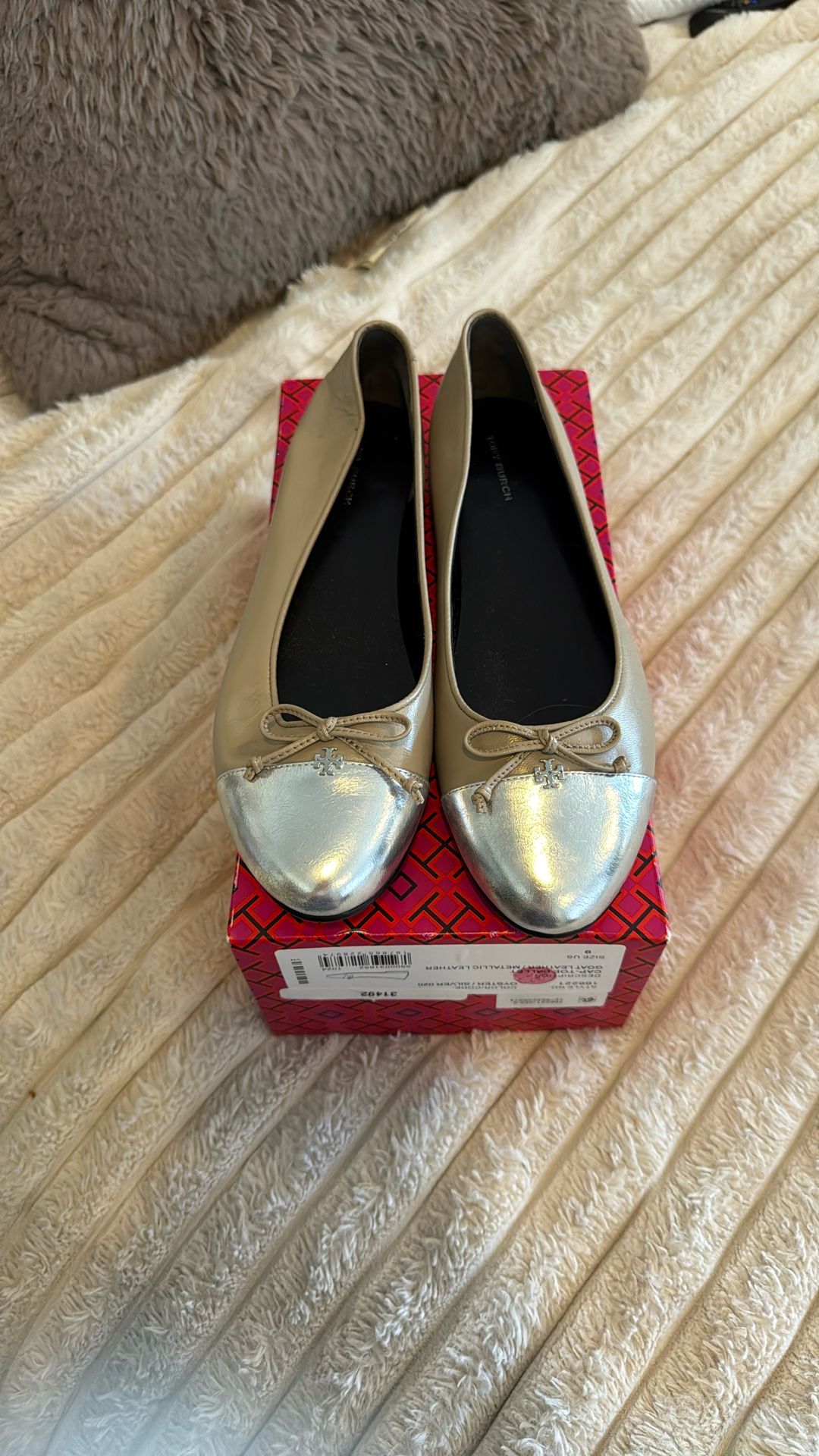 New Tory Burch Cap Toe Ballet Flats Size 9