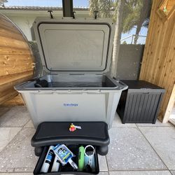 Iceology Cold Plunge (Ice Bath, Cold Tub)