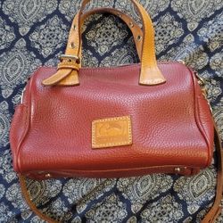 Dooney & Bourke Bag