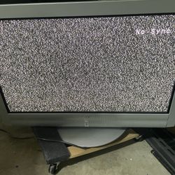 Sony KE-42TS2U With Remote Control 