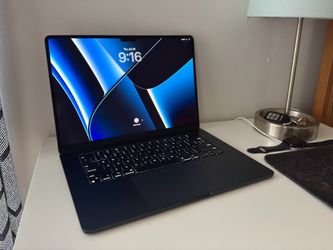 MacBook Air 15 inch (Midnight Blue)