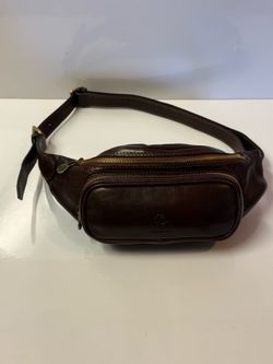 Time resistance Womens Leather Sling Bag Belly Bag In Brown