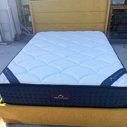 Nice  DreamCloud Full Size Mattress & Yellow Gold Bed Frame Extra Storage 