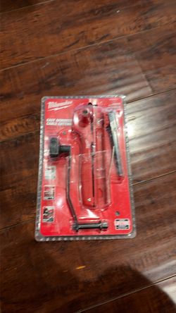 Milwaukee Easy Armored Cable Cutter