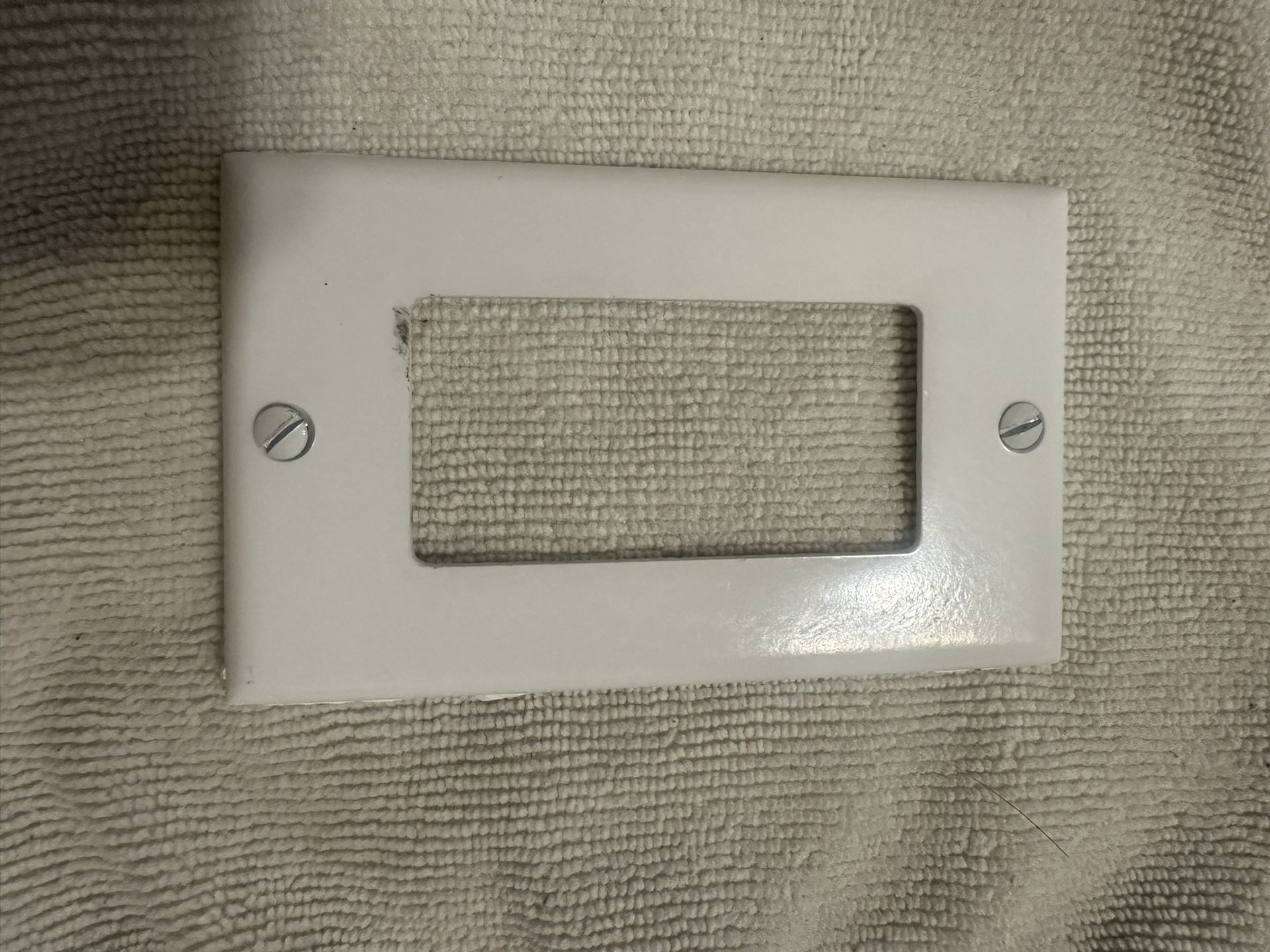 Decorator Wall Plates 1-Gang Switch Outlet Electrical Cover Plate Unbreakable Thermoplastic Faceplate for Light Receptacl