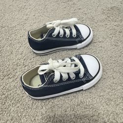Chuck Taylor All Star Canvas Navy Blue Size 5
