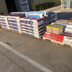 Roofing Shingles & Materials Tejas y materiales para techos