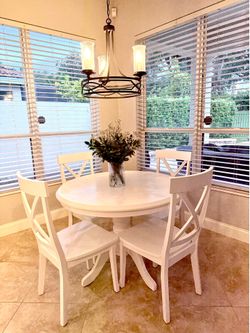 Dining Table 4 chairs