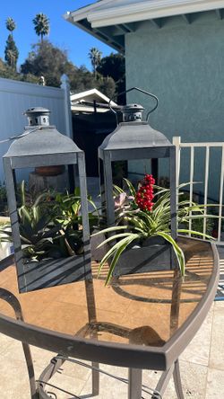 Lantern Planters