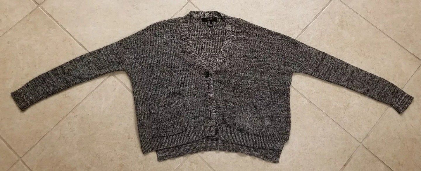 Forever 21 Gray V-Neck Cardigan Size Large Gray