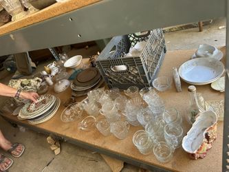 Tons of Glassware 