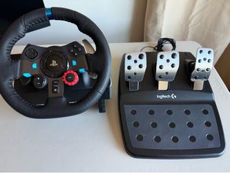 Logitech G29 Driving Force Racing Wheel