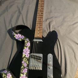 Electric Guitar With Accessories 