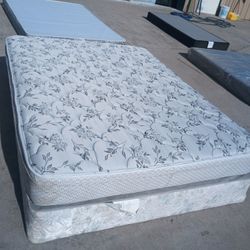 Queen Pillowtop Mattress And Box Spring 
