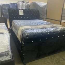 Bed frame and mattress