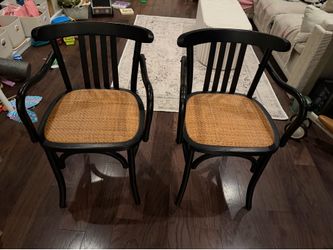 Cafe / Bistro Style Chairs