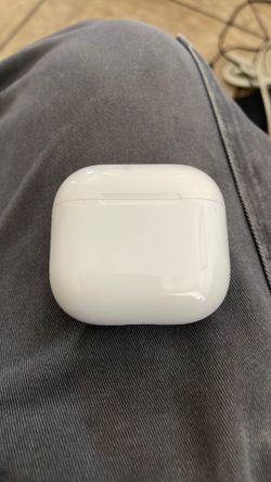 Apple AirPods 4