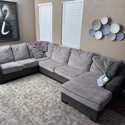 3pc Sectional Couch 