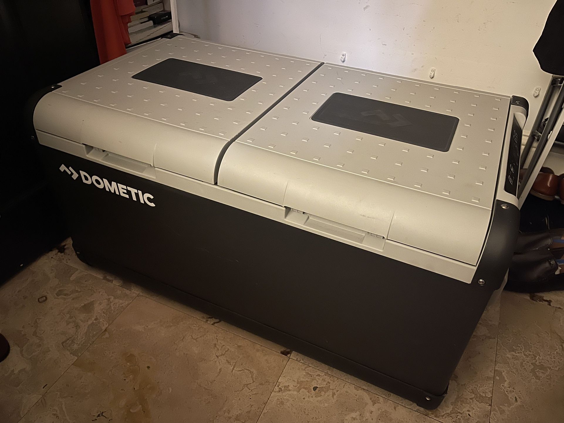 Dometic CoolFreeze CFX 75DZW Cooler