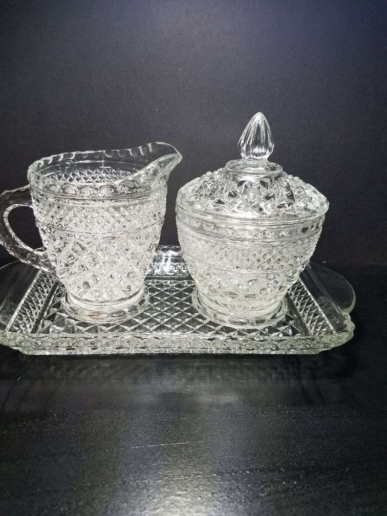 Vintage Wexford cream and sugar set with underplate