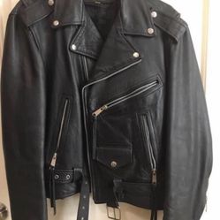 Men’s Size 42 Black Leather Motorcycle Riding Jacket. Richmond 77406 Pecan Grove