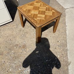 End Table / Nightstand 