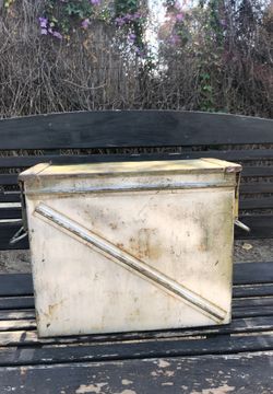 Ammo box