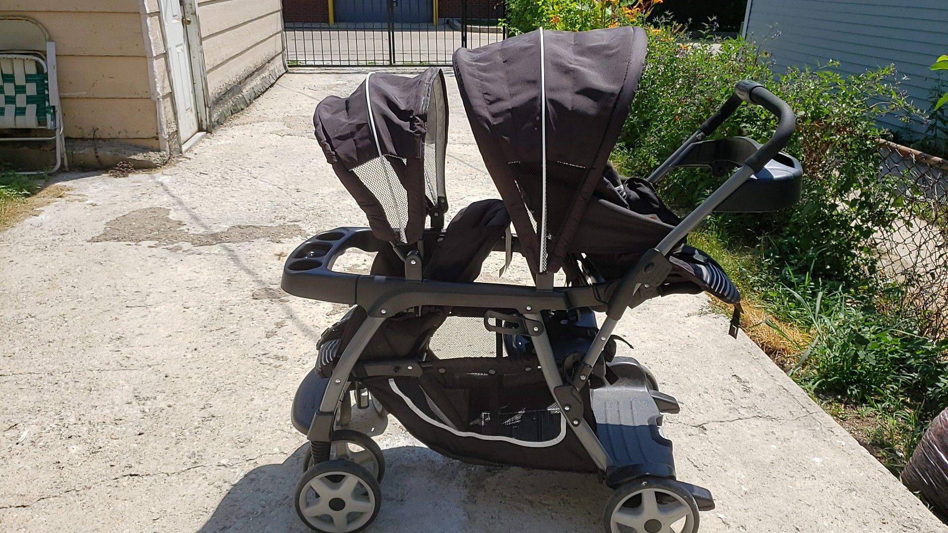 Double stroller, carseat, base and snap and go