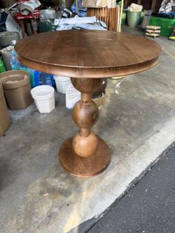 Wood End Table. Mid-century