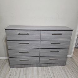 Cómoda Sin Espejo (8 gavetas)