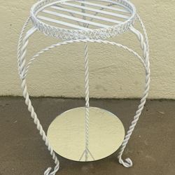 White Metal Two Tier Plant Stand - 10x21” 